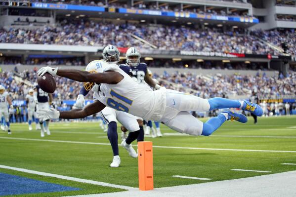 The Latest Cowboys Chargers make NFL 14 11 halftime history AP News